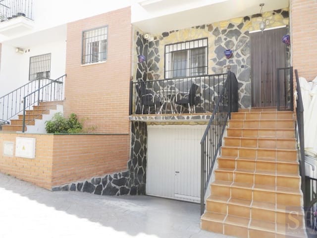 Casa de 4 habitaciones en Cómpeta en venta con piscina garaje - 239.000 € (Ref: 3493363)