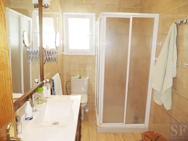 4 sypialnia Dom na sprzedaż w Cómpeta z basenem garażem - 395 000 € (Ref: 3493367)