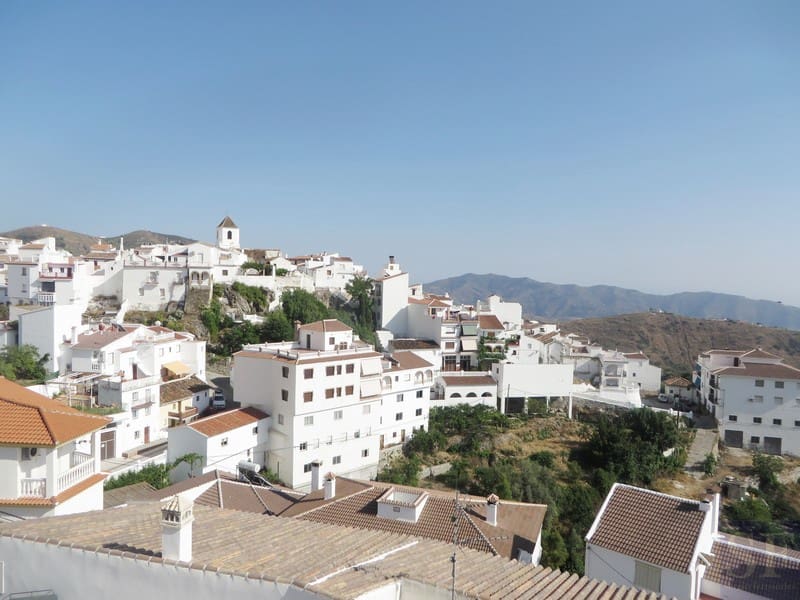 4 chambre Maison de Ville à vendre à Canillas de Aceituno - 275 000 € (Ref: 3510160)