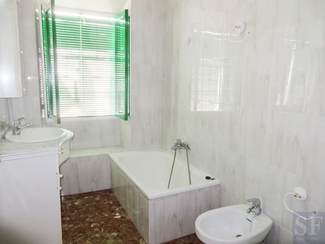 6 chambre Maison de Ville à vendre à Cómpeta - 190 000 € (Ref: 3585040)