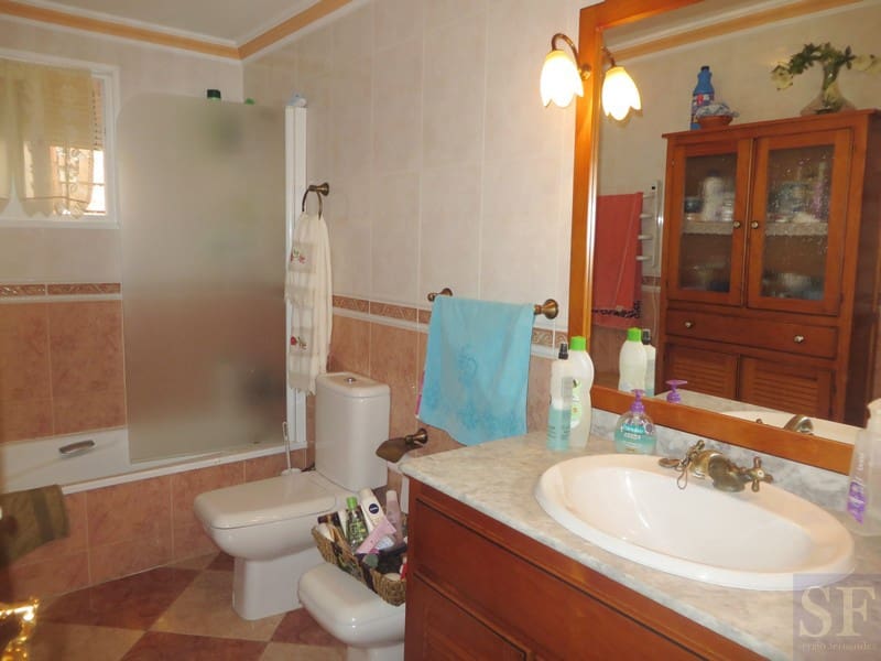 4 bedroom Townhouse for sale in Competa - € 198,000 (Ref: 3693853)