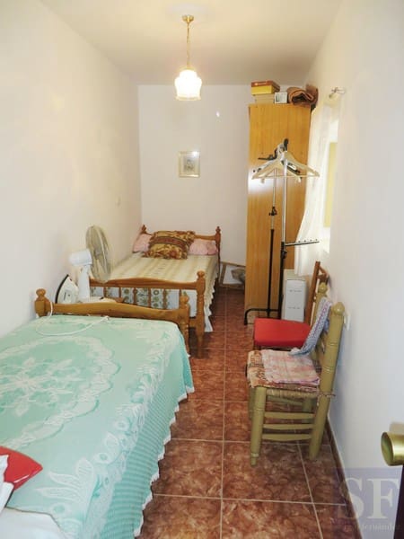 3 slaapkamer Huis te koop in Sedella - € 80.000 (Ref: 3701572)