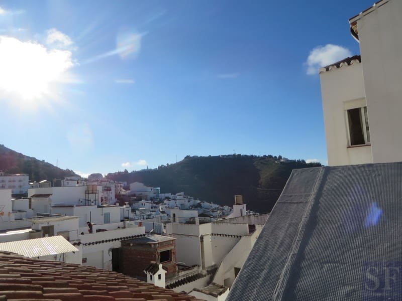 10 chambre Maison de Ville à vendre à Competa - 210 000 € (Ref: 3701575)