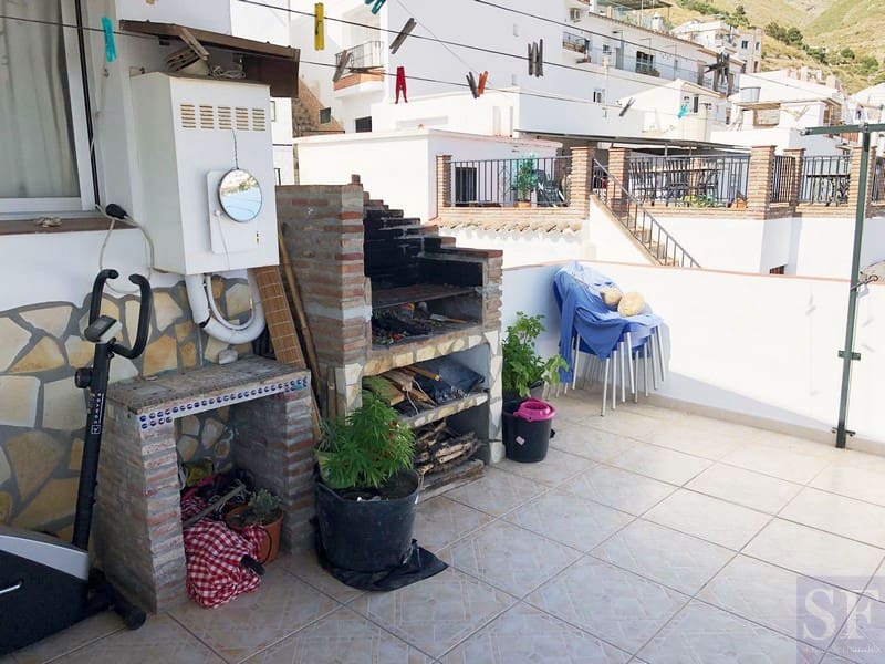 3 bedroom Townhouse for sale in Competa - € 188,000 (Ref: 4072405)