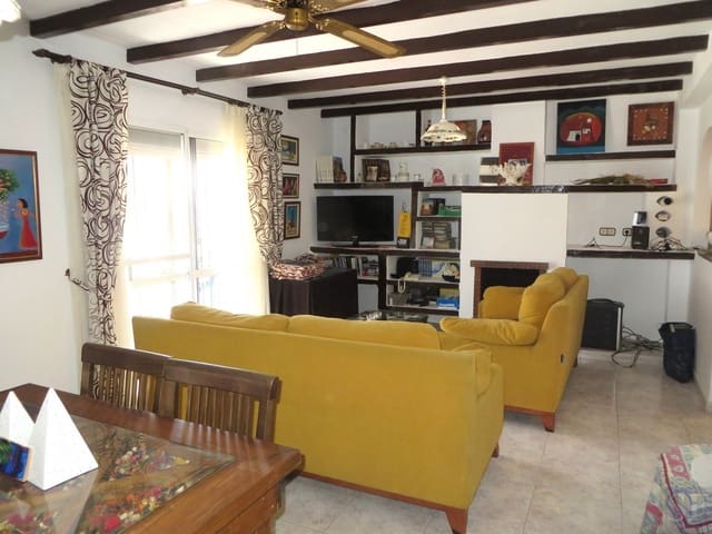 6 sypialnia Dom na sprzedaż w Cómpeta z garażem - 735 000 € (Ref: 4072412)