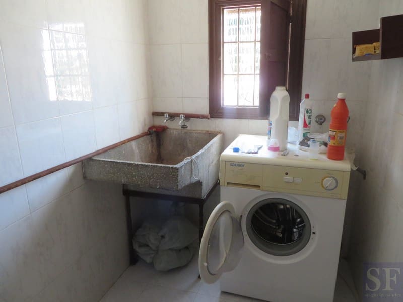 2 bedroom Townhouse for sale in Competa - € 160,000 (Ref: 4122025)