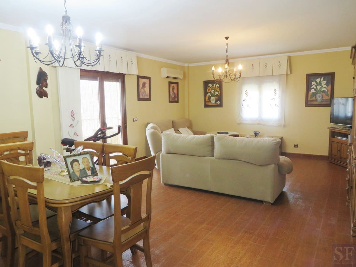 4 camera da letto Villa in vendita in Sayalonga con piscina garage - 585.000 € (Rif: 4122031)