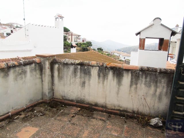 Hus til salgs i Canillas de Albaida - € 62 500 (Ref: 4142459)