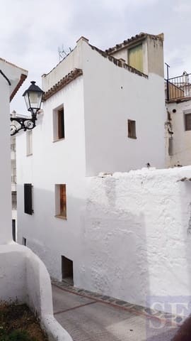 Hus til salgs i Canillas de Albaida - € 62 500 (Ref: 4142459)