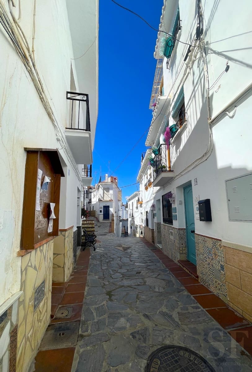 4 camera da letto Casa in vendita in Sayalonga - 129.000 € (Rif: 4307188)