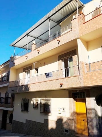 8 camera da letto Casa in vendita in Sayalonga - 221.000 € (Rif: 4339311)