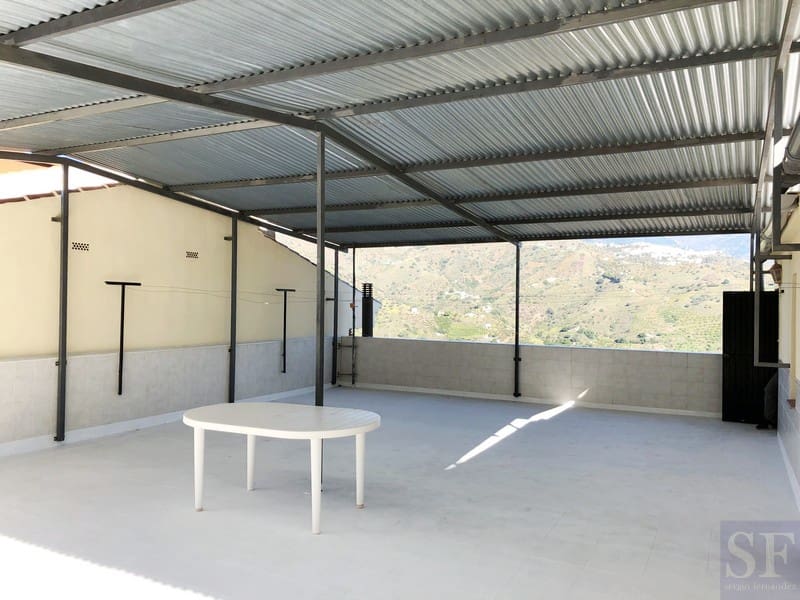 8 camera da letto Casa in vendita in Sayalonga - 221.000 € (Rif: 4339311)