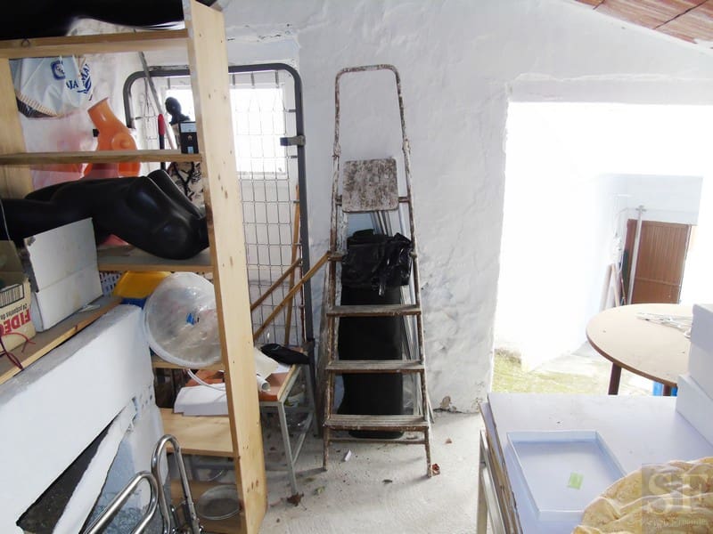 3 chambre Maison de Ville à vendre à Canillas de Aceituno - 58 000 € (Ref: 4534799)