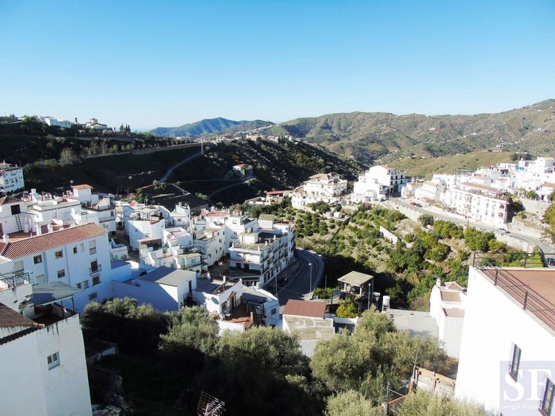 2 bedroom Townhouse for sale in Competa - € 129,000 (Ref: 4534812)