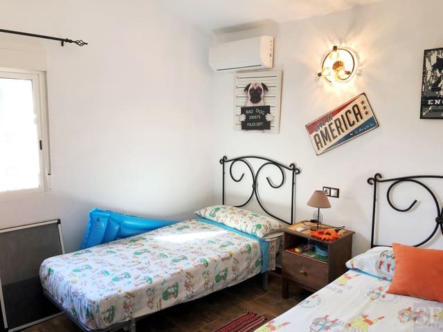 2 soverom Villa til salgs i Cómpeta med svømmebasseng - € 450 000 (Ref: 4534825)