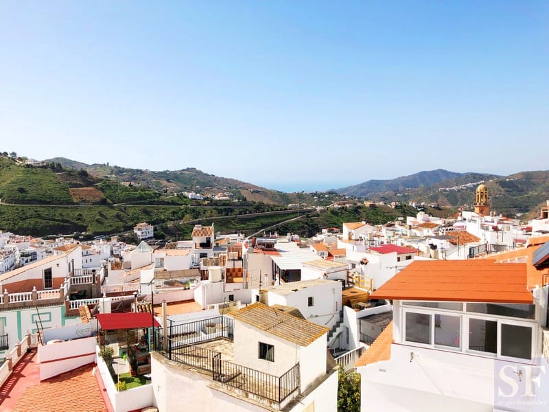3 bedroom Townhouse for sale in Competa - € 189,000 (Ref: 4534850)