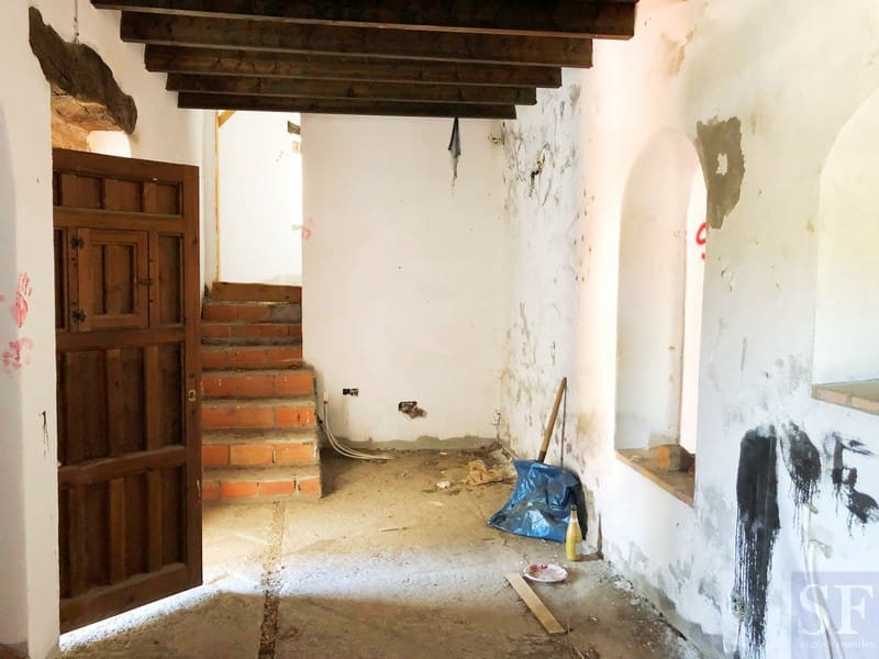 4 bedroom Townhouse for sale in Salares - € 151,000 (Ref: 4626150)