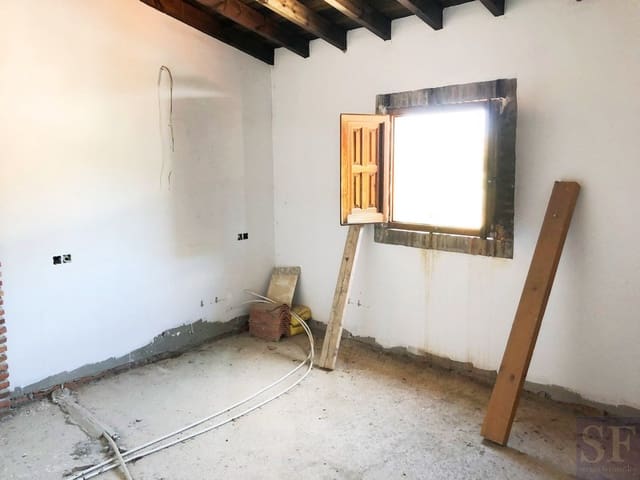 4 soveværelse Byhus til salg i Salares - € 151.000 (Ref: 4626150)