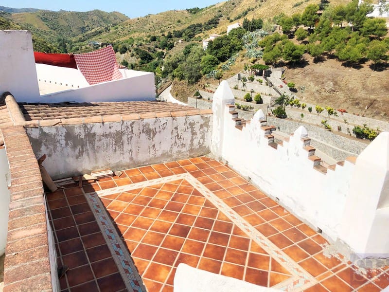 4 bedroom Townhouse for sale in Salares - € 151,000 (Ref: 4626150)