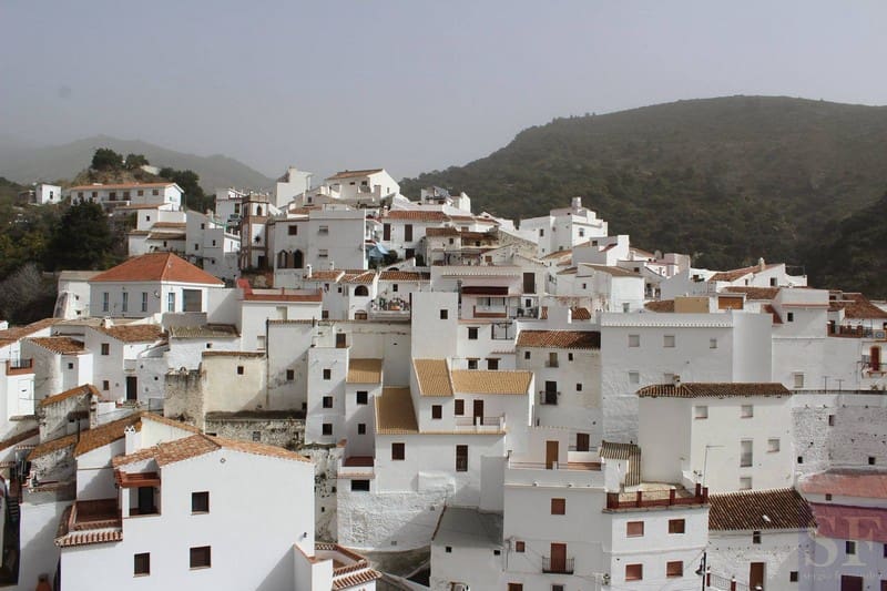 2 soveværelse Byhus til salg i Salares - € 47.000 (Ref: 4626152)