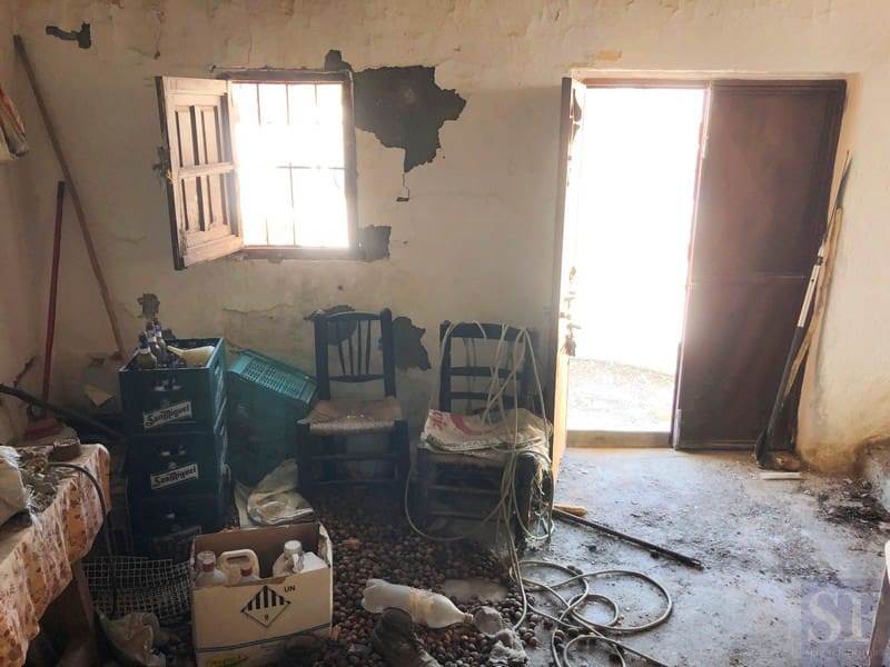 Byhus til salg i Salares - € 47.000 (Ref: 4626153)