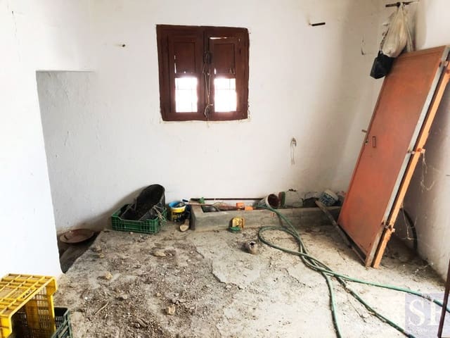 Byhus til salg i Salares - € 47.000 (Ref: 4626153)