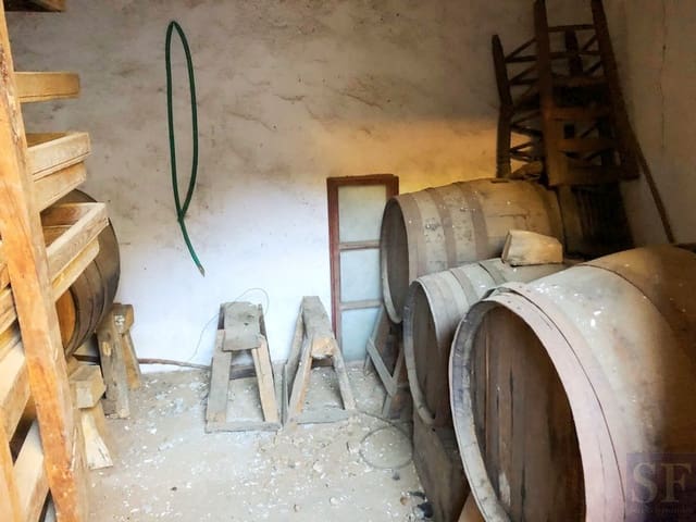 Mark till salu i Cómpeta - 229 000 € (Ref: 4651460)