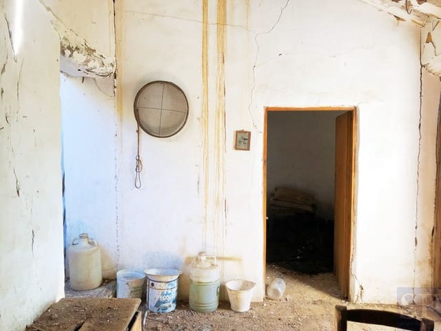 Mark till salu i Cómpeta - 229 000 € (Ref: 4651460)