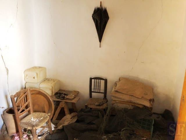 Mark till salu i Cómpeta - 229 000 € (Ref: 4651460)