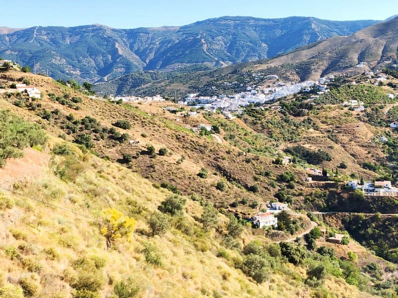 Grunde uden byggetilladelser til salg i Competa - € 229.000 (Ref: 4651460)