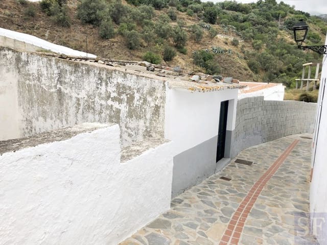 Byhus til salg i Salares - € 47.000 (Ref: 4651461)