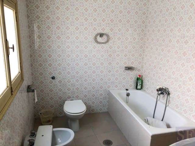 4 soveværelse Byhus til salg i Cómpeta - € 99.000 (Ref: 4732852)