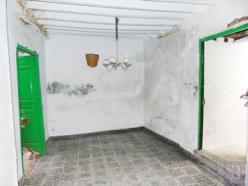 Townhouse for sale in Archez - € 55,000 (Ref: 4744344)