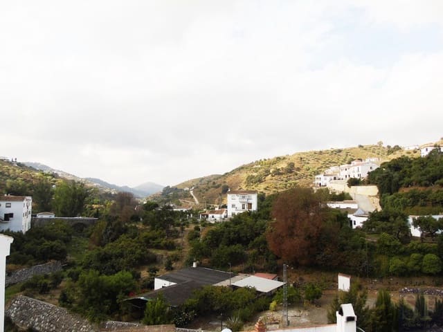 Byhus til salg i Archez - € 55.000 (Ref: 4744344)