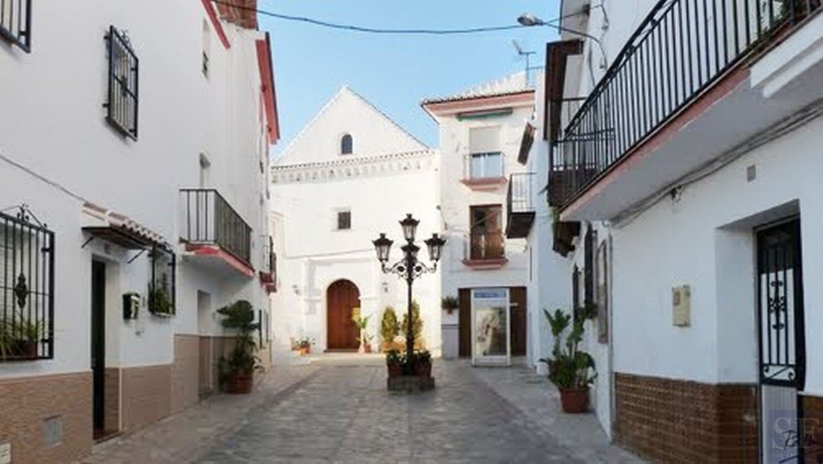 1 bedroom Villa for sale in Archez - € 49,000 (Ref: 4815463)