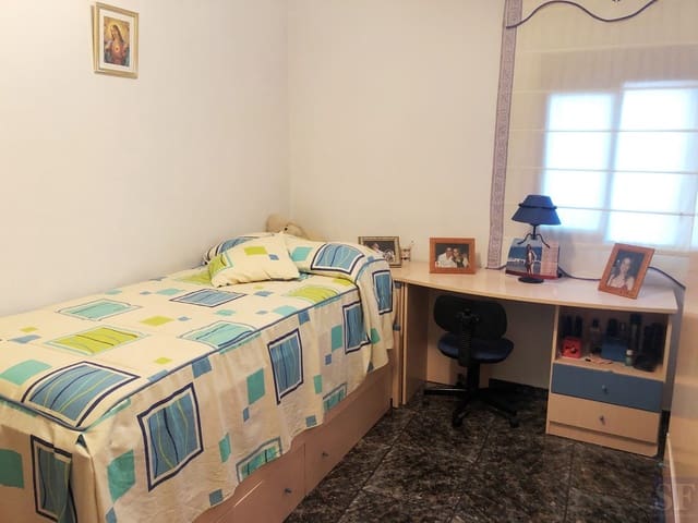 5 soveværelse Byhus til salg i Algarrobo - € 189.000 (Ref: 4883465)