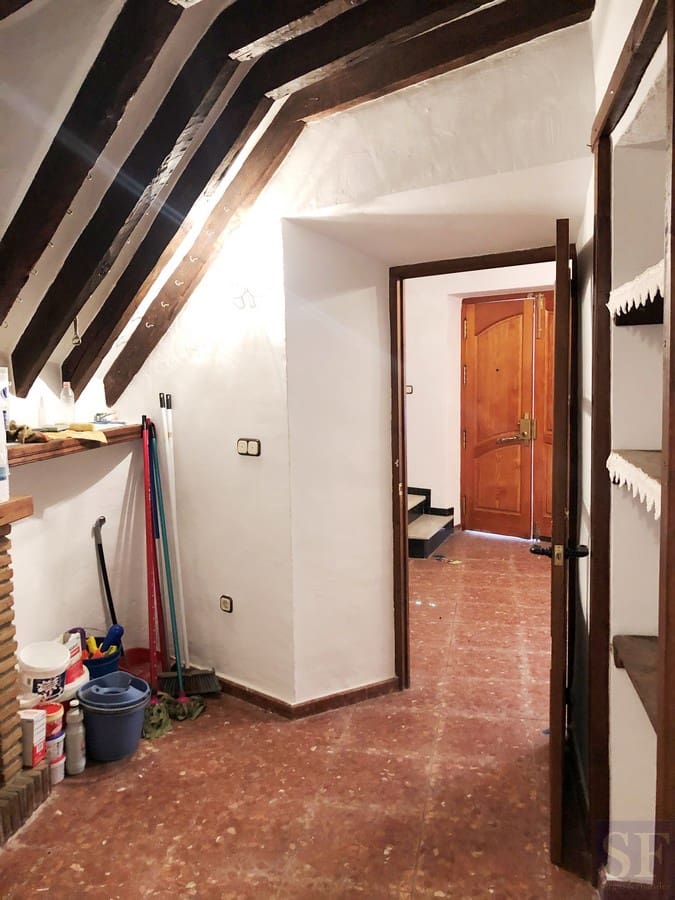 4 soveværelse Byhus til salg i Alcaucin - € 148.500 (Ref: 4957172)