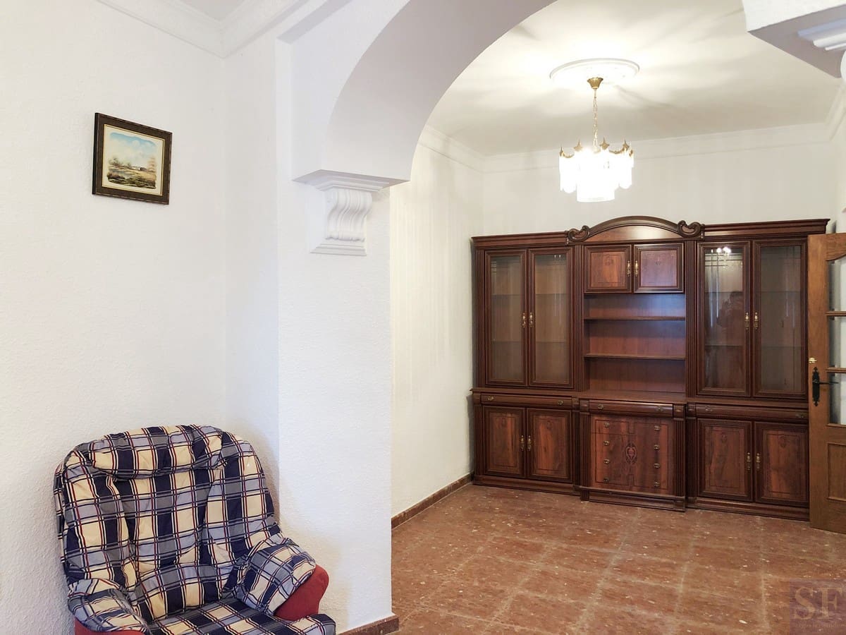 4 soveværelse Byhus til salg i Alcaucin - € 148.500 (Ref: 4957172)