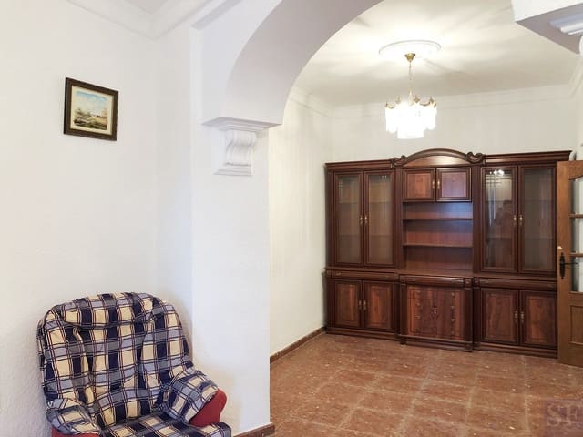 4 soveværelse Byhus til salg i Alcaucín - € 148.500 (Ref: 4957172)