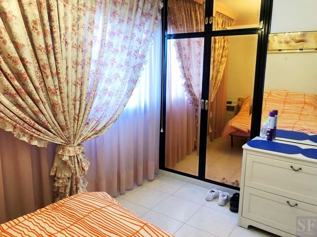 2 bedroom Apartment for sale in Cómpeta - € 115,000 (Ref: 4964796)