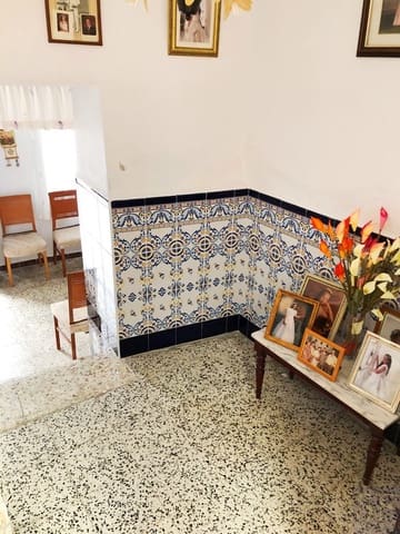 4 camera da letto Casa in vendita in Sayalonga - 110.000 € (Rif: 5178182)