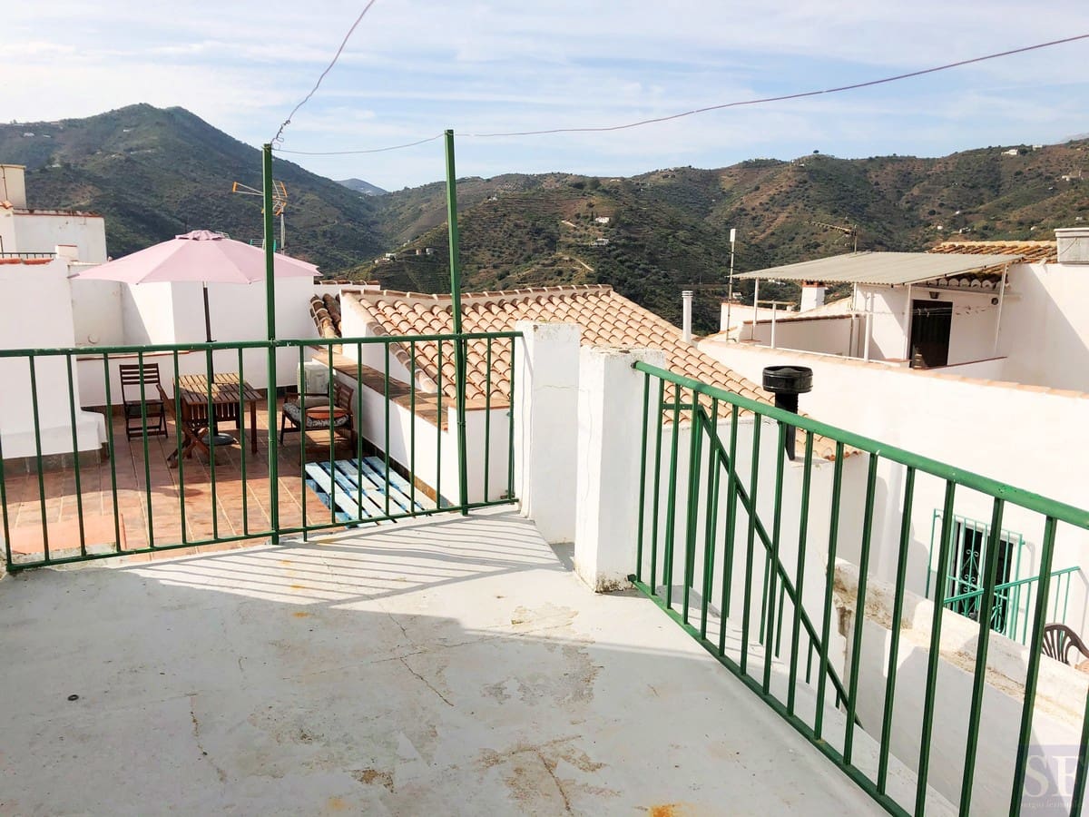4 camera da letto Casa in vendita in Sayalonga - 110.000 € (Rif: 5178182)