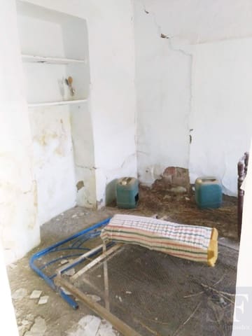 2 soveværelse Villa til salg i Cómpeta - € 78.000 (Ref: 5327579)