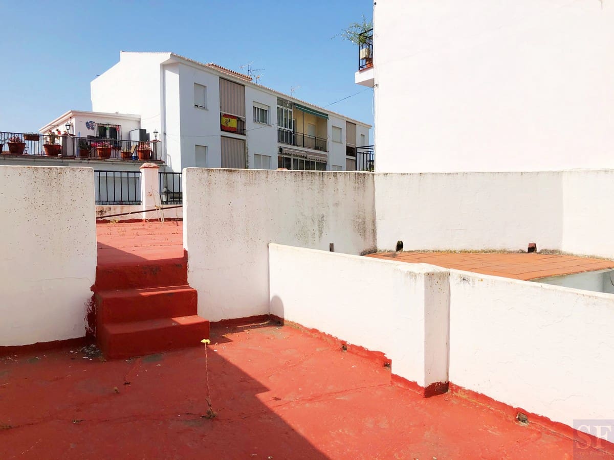 Casa de 3 habitaciones en Torrox en venta - 280.000 € (Ref: 5385383)