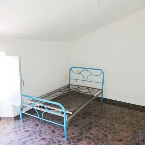 5 camera da letto Casa in vendita in Sedella - 70.000 € (Rif: 5483387)