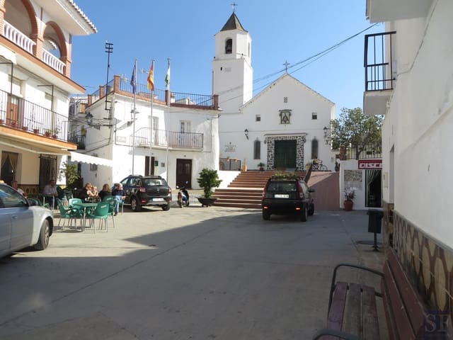 Undeveloped Land for sale in Sedella - € 40,000 (Ref: 5566856)