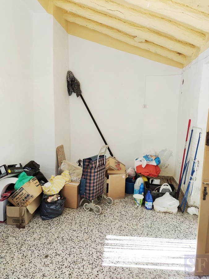 2 soverom Hus til salgs i Sayalonga - € 79 000 (Ref: 5576918)