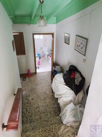 2 soverom Hus til salgs i Sayalonga - € 79 000 (Ref: 5576918)