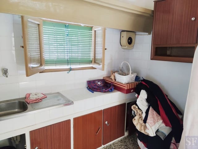 2 soverom Hus til salgs i Sayalonga - € 79 000 (Ref: 5576918)