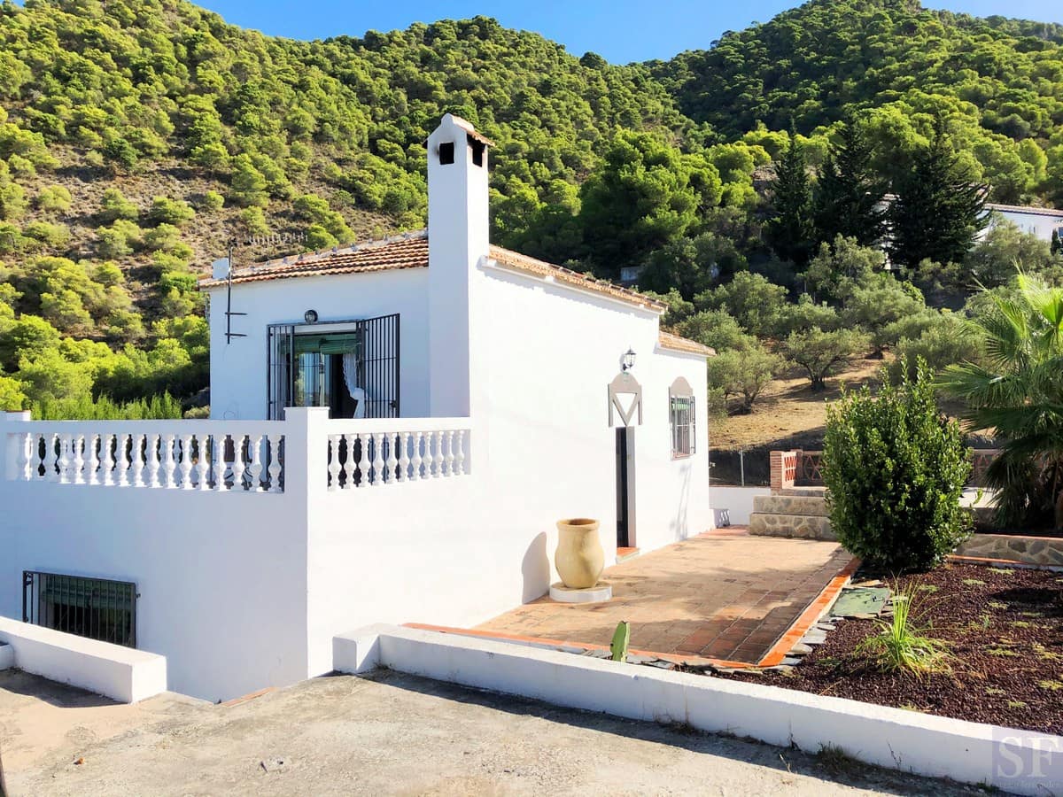 2 bedroom Villa for sale in Frigiliana with pool - € 539,000 (Ref: 5649966)